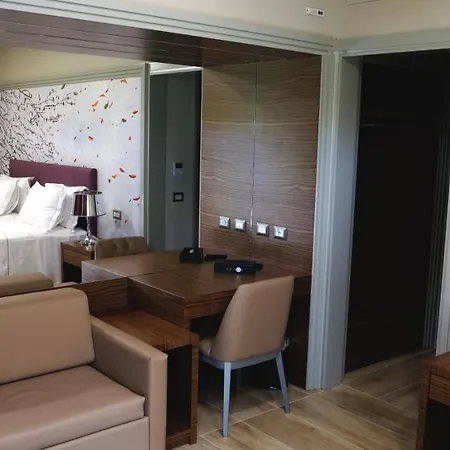 Kairos & 4* Piedimonte San Germano