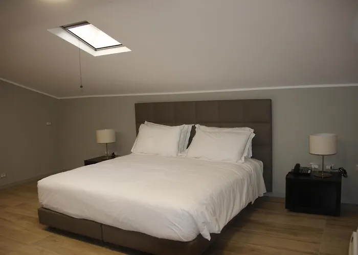 Kairos & Hotell 4*